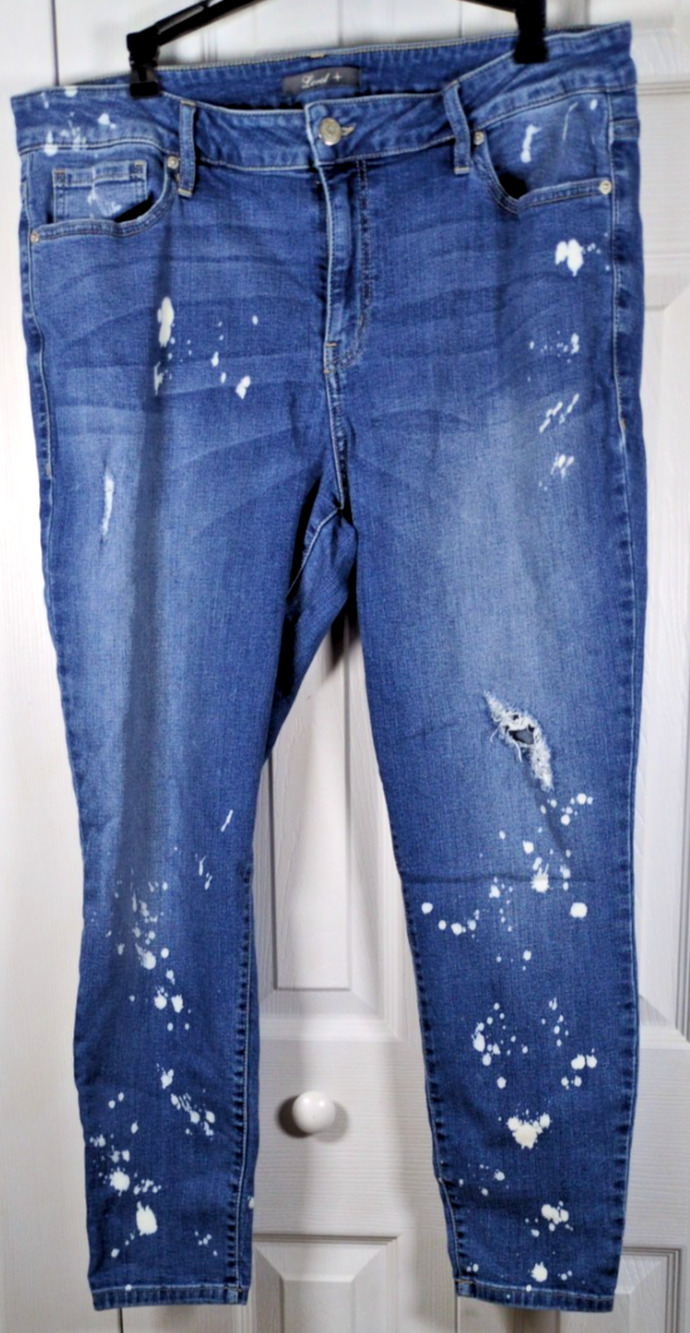 Level 99 Jeans Womens 16W Plus Size Blue Distressed Paint Splatter Skinny Crop